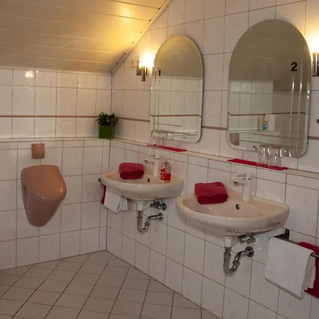 Konukevi Chefs Gaestezimmer *